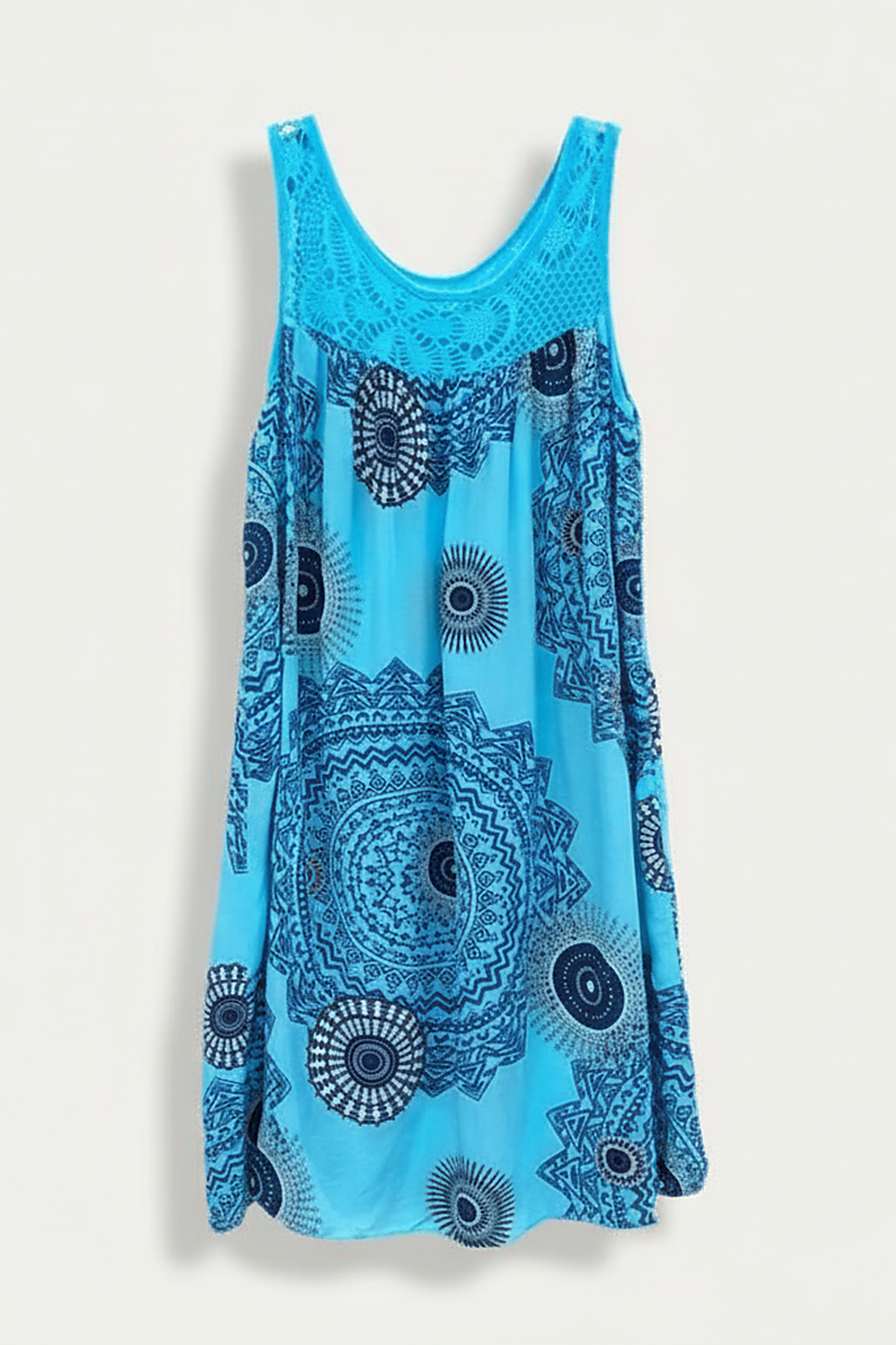 Flowy plus size lace print camisole maxi dress with swing hem.