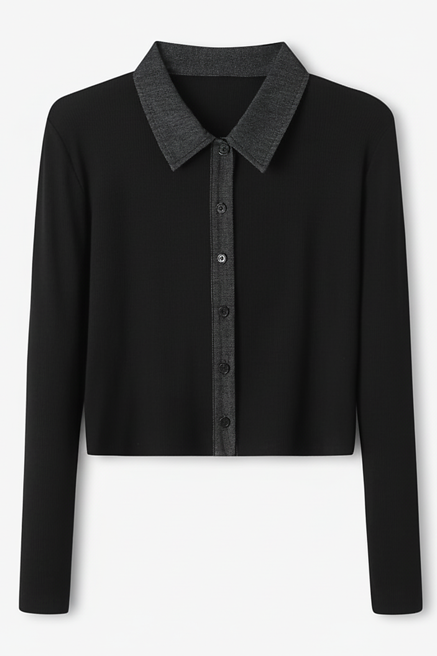 Sleeveless ribbed maxi dress. Close-up of hem detail.