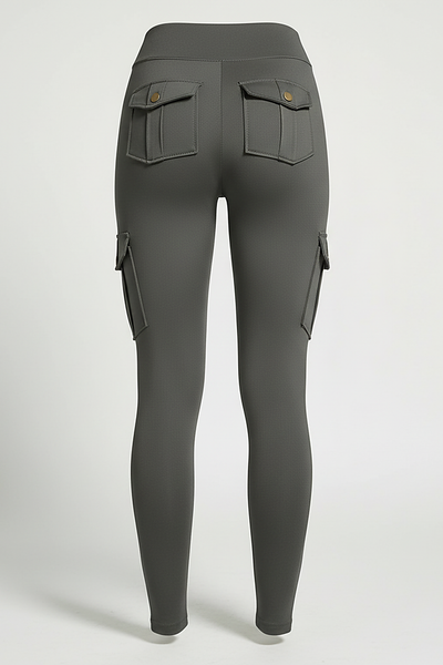 Seamless yoga pant, close-up fabric and pocket detail.