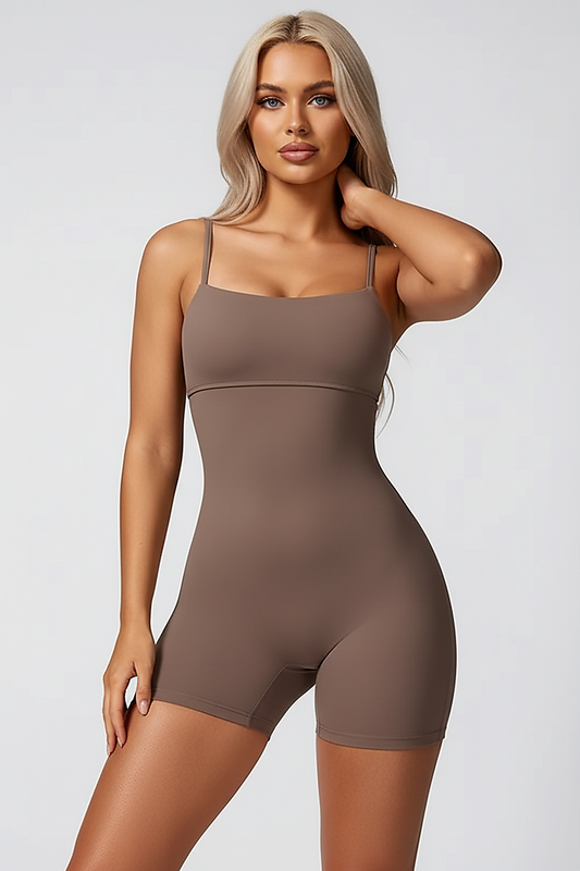 V-back top, back view on model.