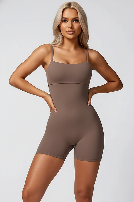 V-back top, front view on model.