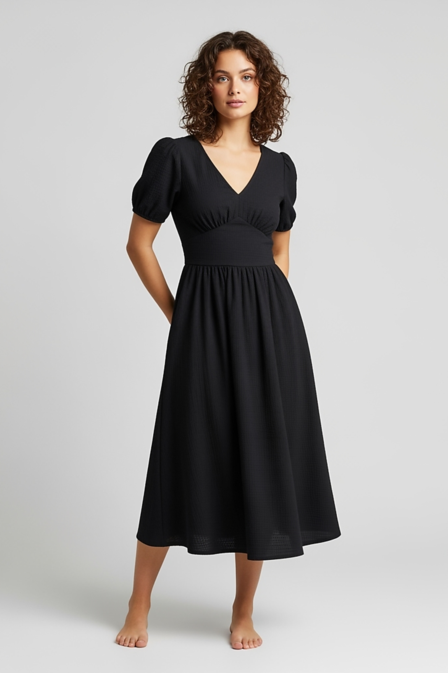 Tropical Halter Neck Maxi Dress - Thorne & Ivy