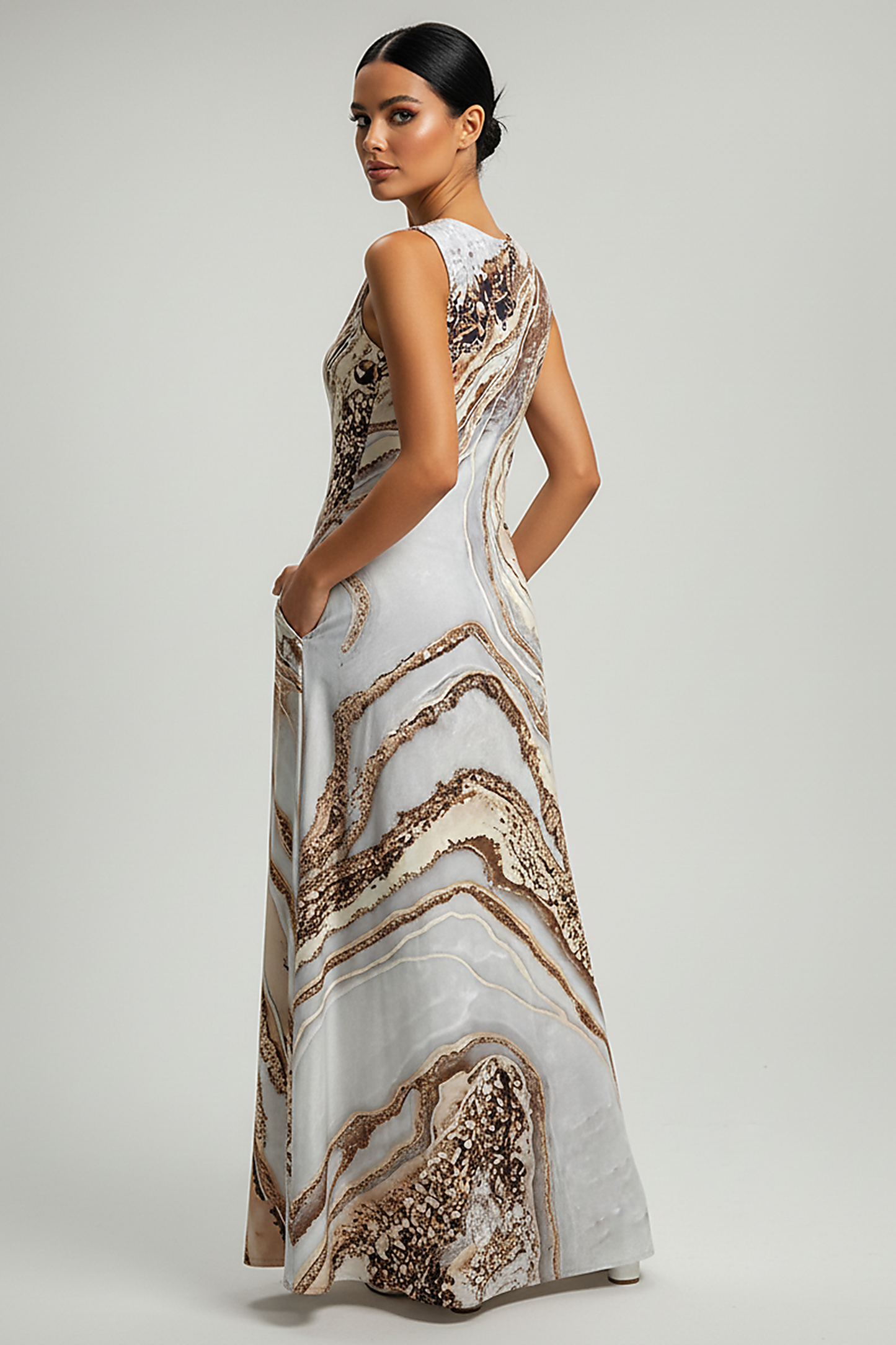 Sleeveless V-neck Printed Dress - Thorne & Ivy