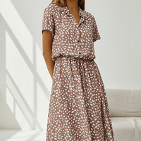 Vintage floral print dress, sleeve detail.