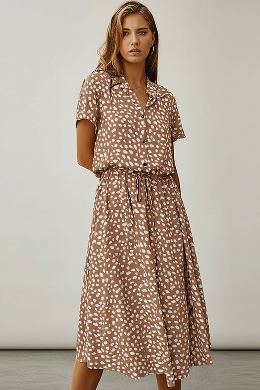 Vintage floral print dress, collar detail.