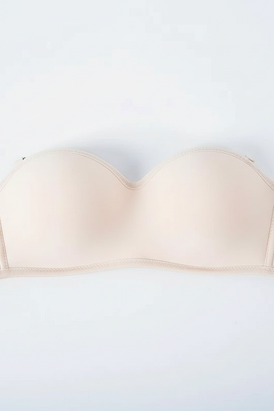 Seamless strapless half-cup bralette, fabric detail.